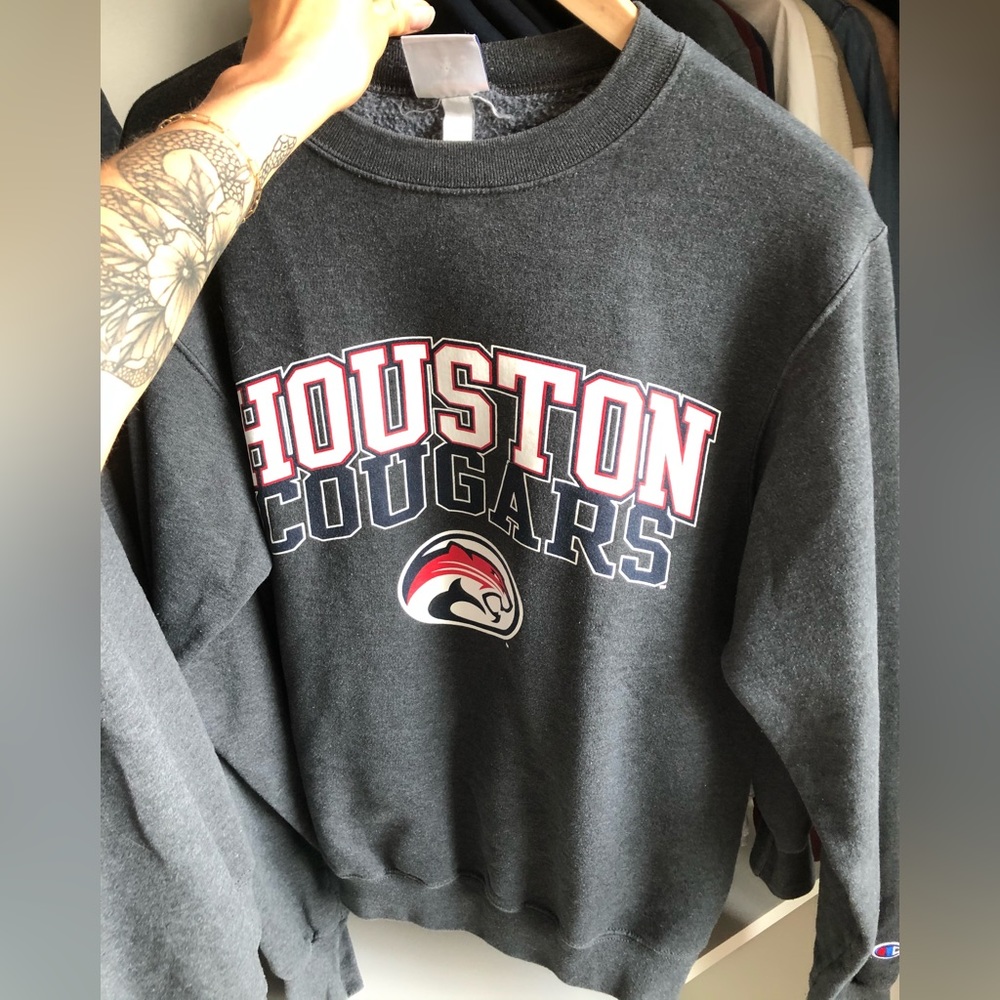 Champion Sweatshirt